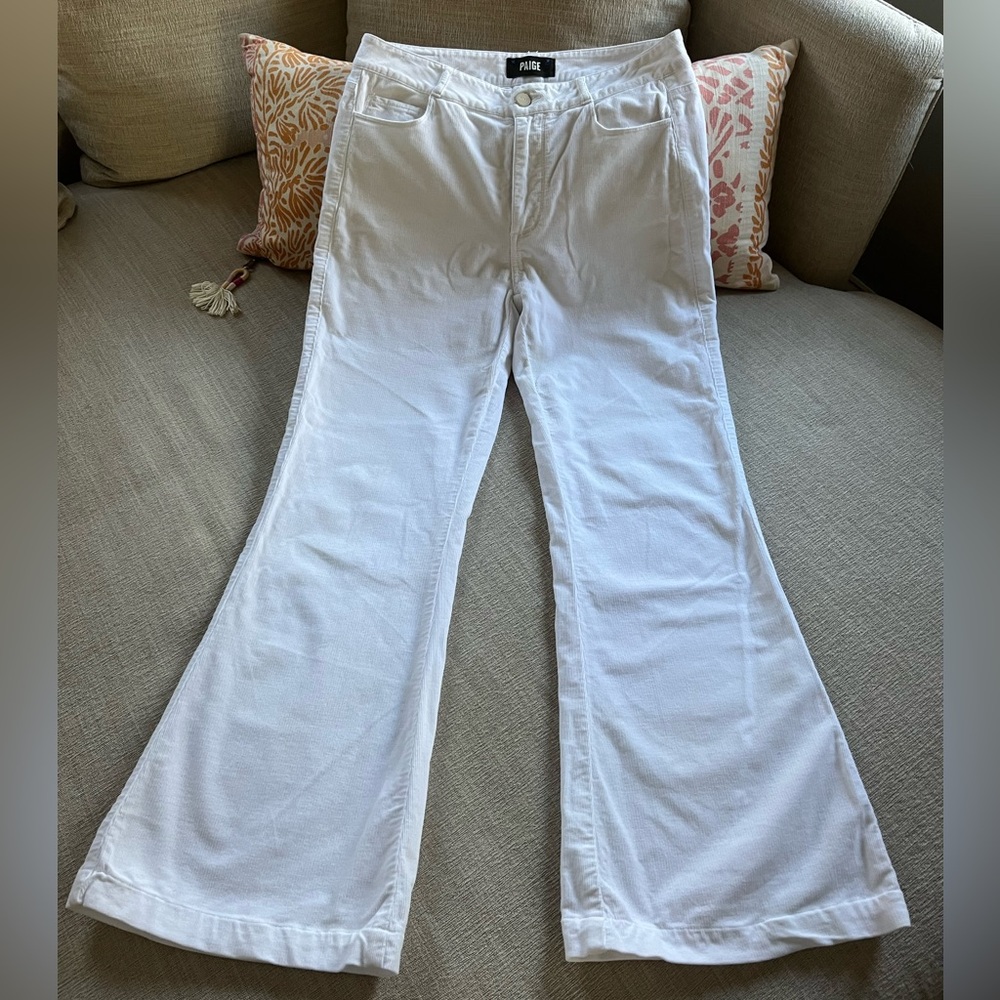 Winter White Paige Soft Corduroy Flare Pants. Women's Size: 27.